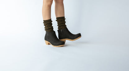 Textured Slouch Socks – Long & Mid-Length