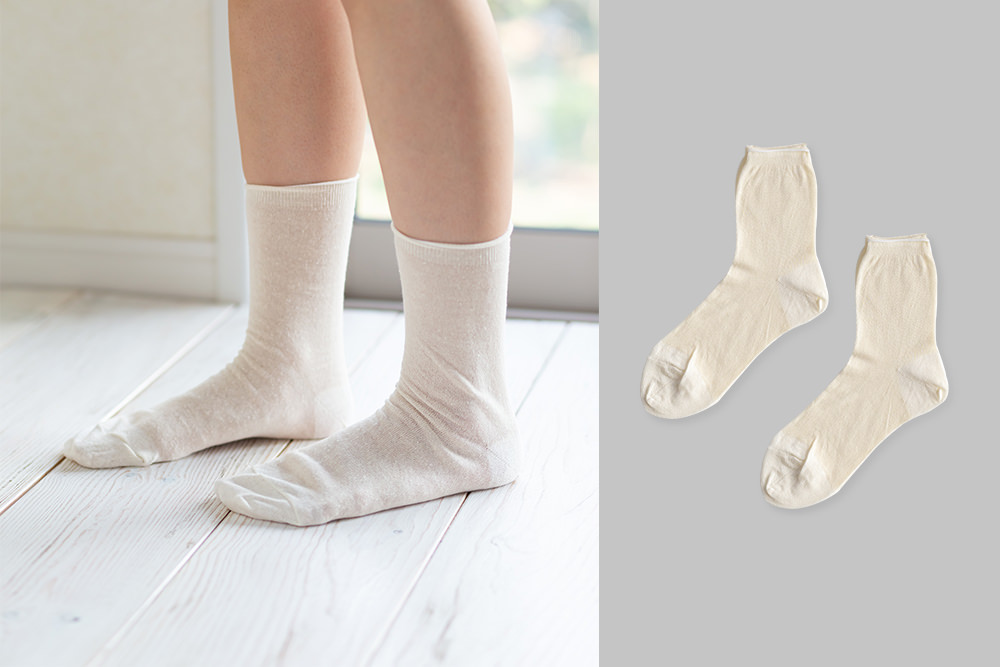シルク100%ソックス